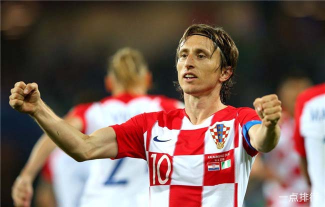 海港亚冠赛前Vlog：吉祥物伊戈已量产；林皇再度作客上海滩