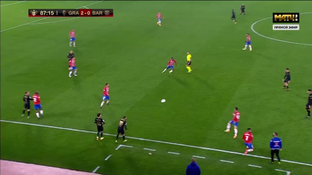 每体：梅西晚饭后去了诺坎普，今晨坐飞机前往国家队报到