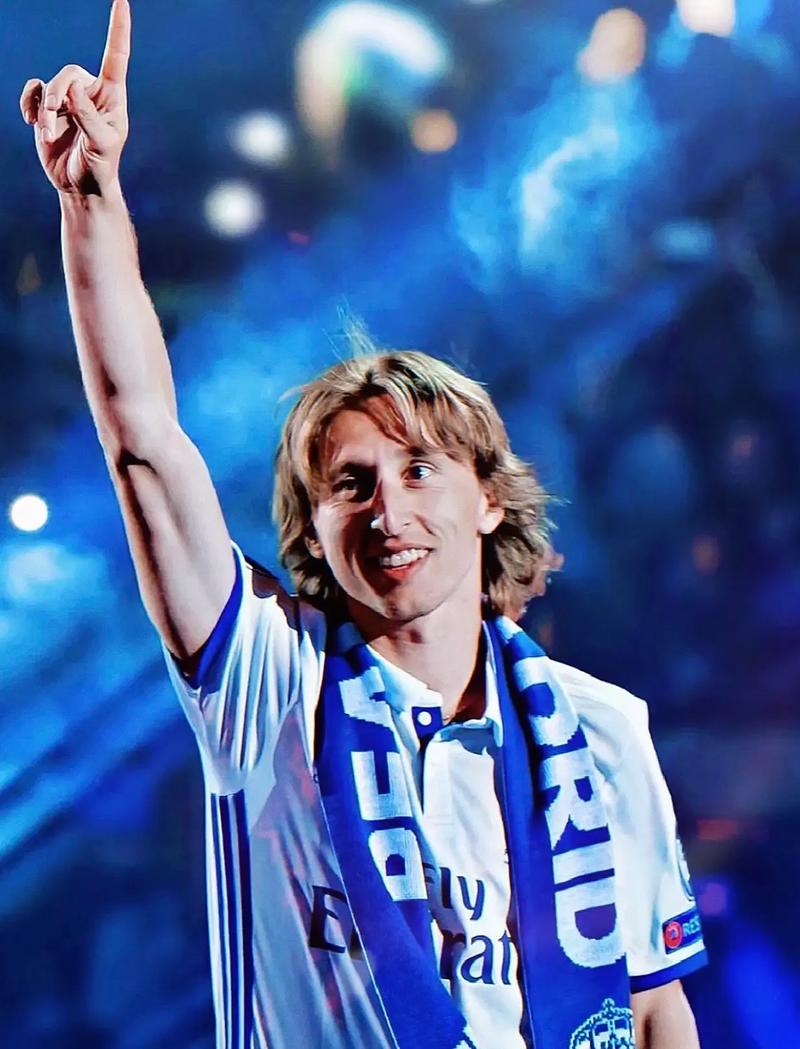 2025“挥拍中国”羽毛球公开赛完赛 多城联动点燃健身热潮